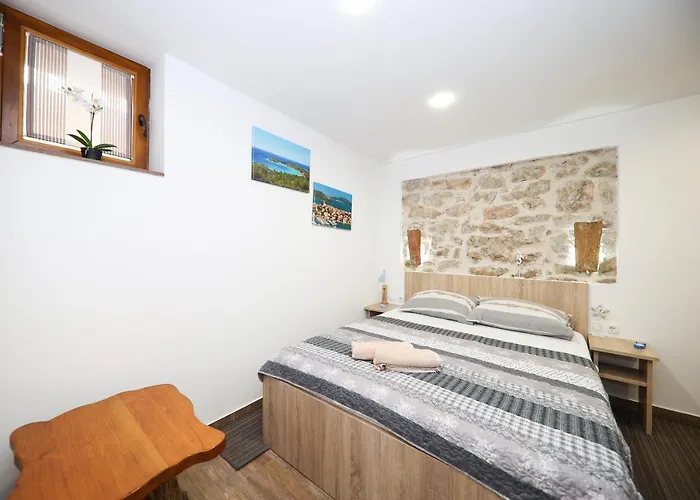 Apartmani Dvor Betina