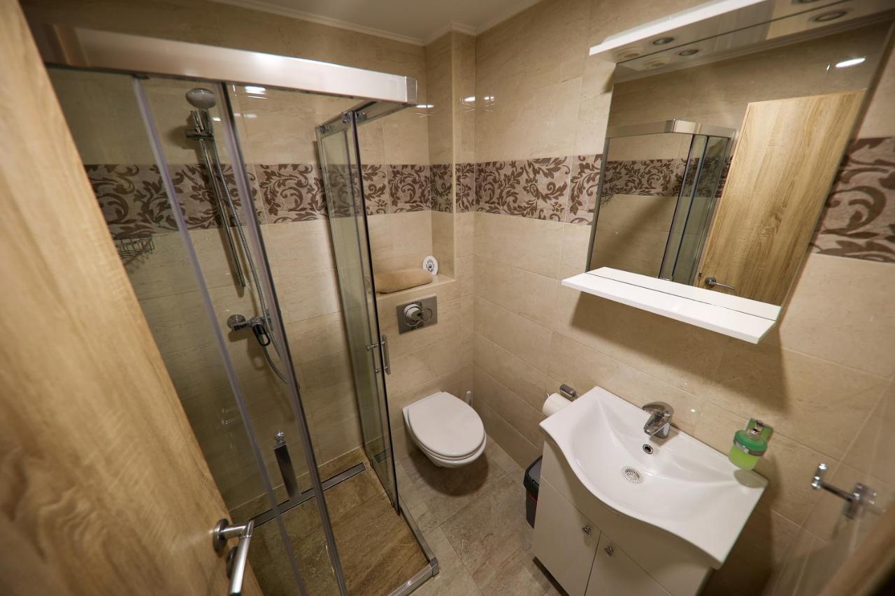 Dvor Betina Apartment *